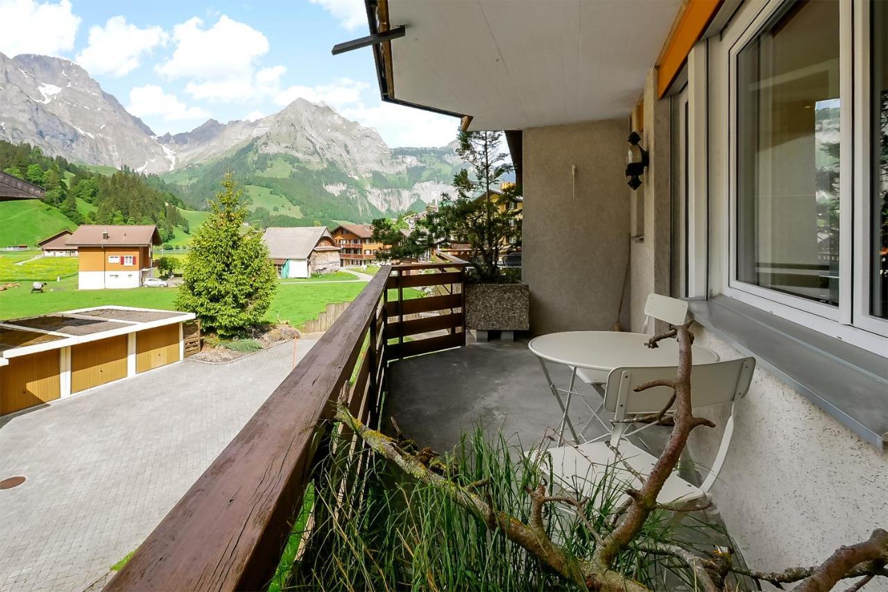Apartment Next To Titlis Station エンゲルベルク エクステリア 写真